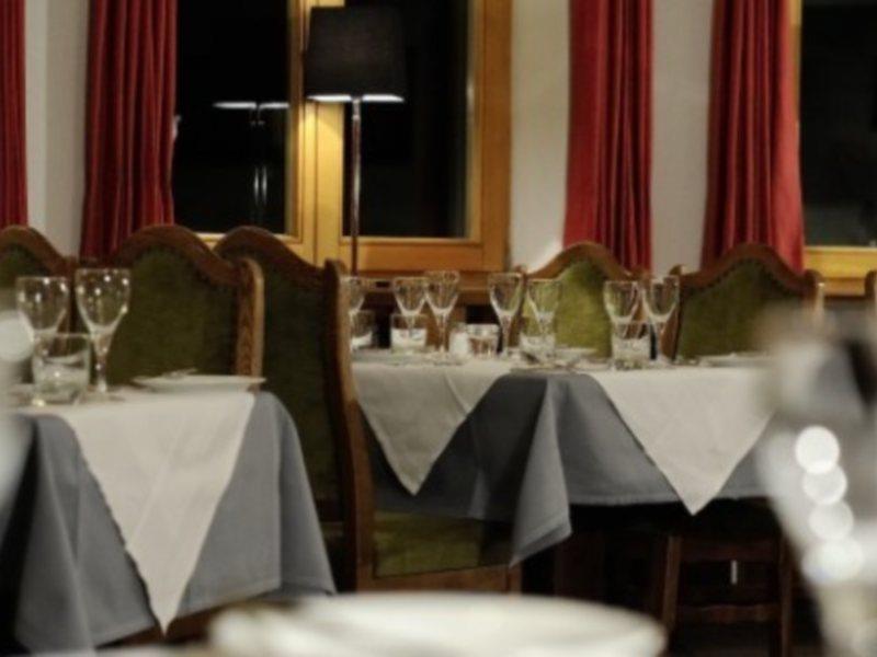 Hotel Montjola Sankt Anton am Arlberg Exteriör bild