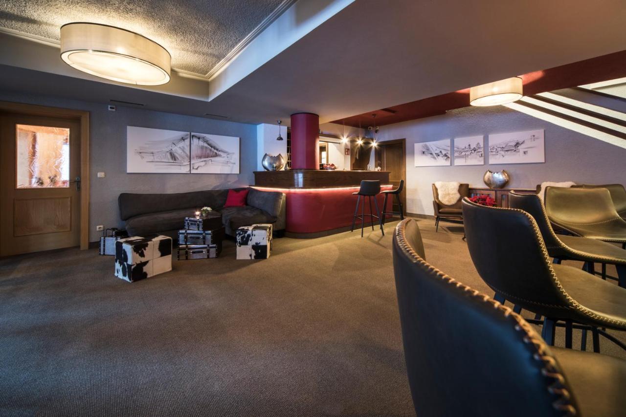 Hotel Montjola Sankt Anton am Arlberg Exteriör bild