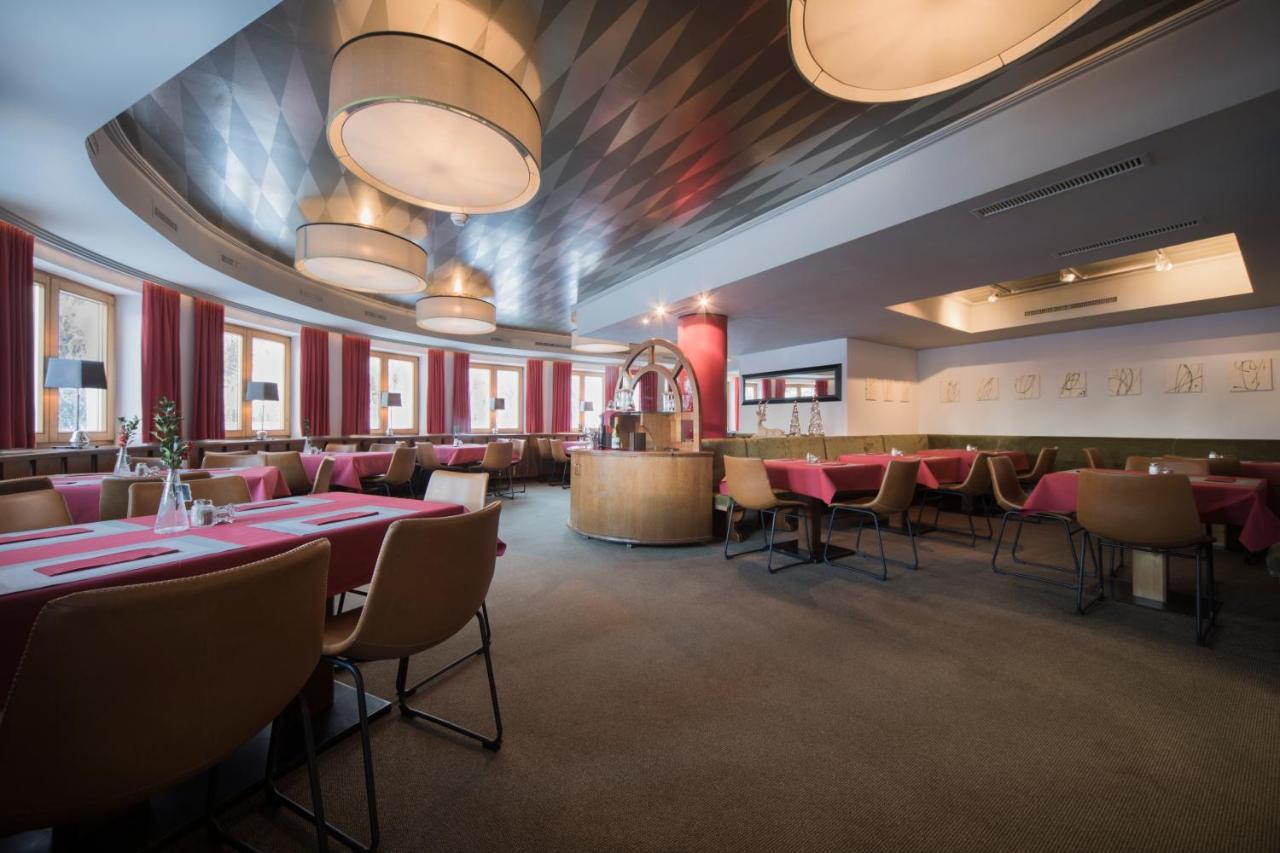 Hotel Montjola Sankt Anton am Arlberg Exteriör bild